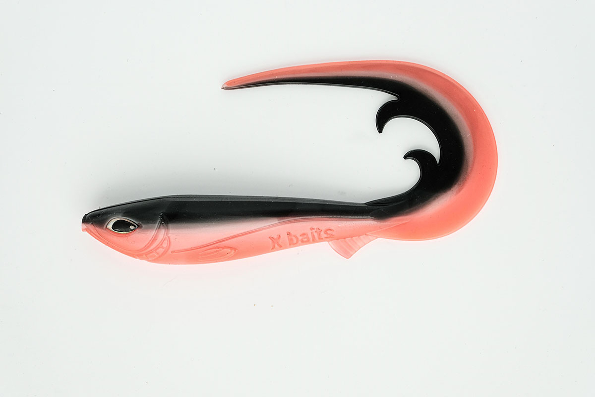 Maski'n Tail
